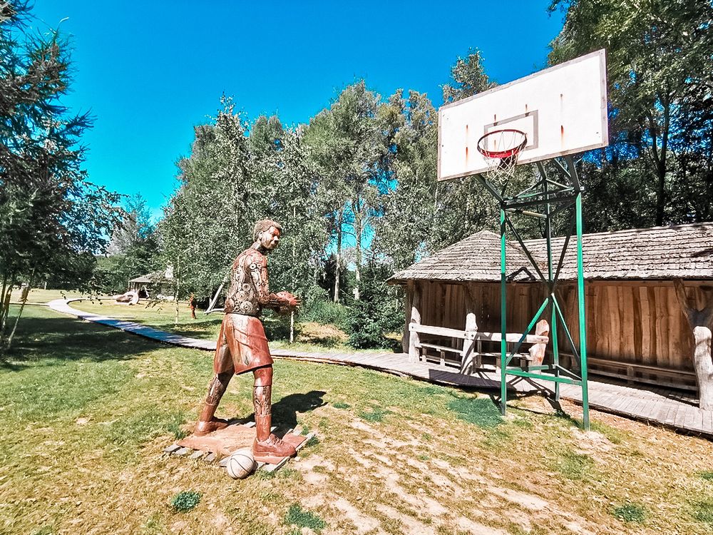 Auksinio elnio dvaras #4
