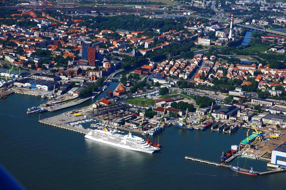 Kruzinis ir karinių laivų terminalas #2